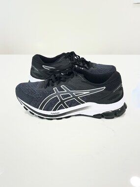 ASICS GT-1000 Womens Running Shoes Black Size 7.5 in excellent condition